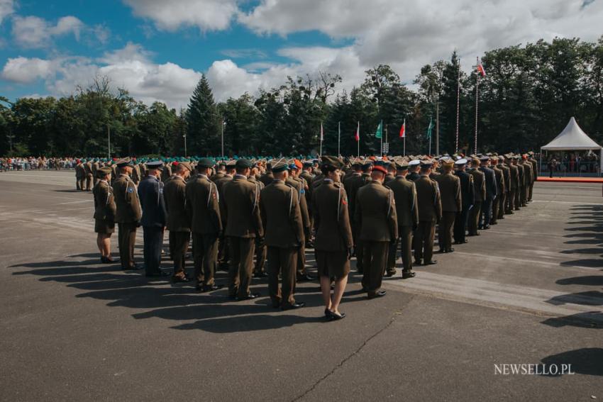 Uroczysta promocja oficerska w Akademi Wojsk Lądowych