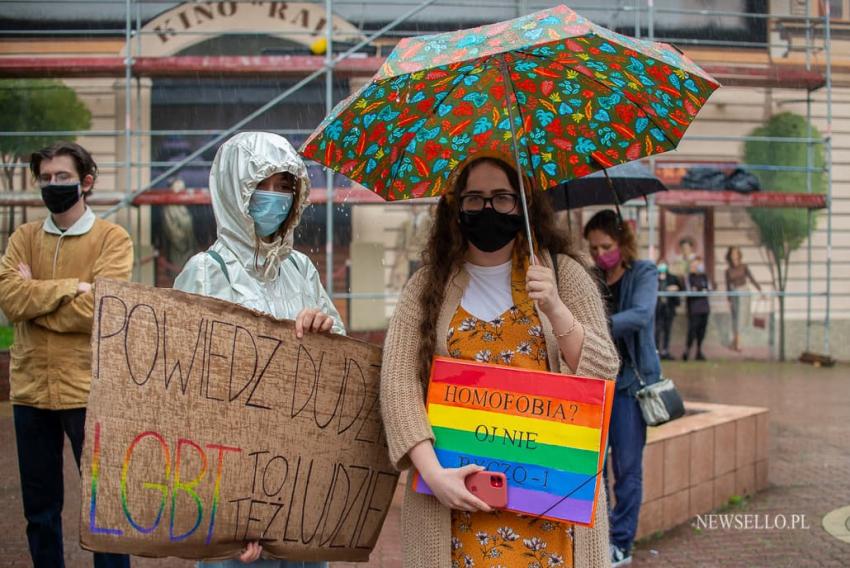 Protest przeciwko "Karcie Nienawiści" w Łodzi