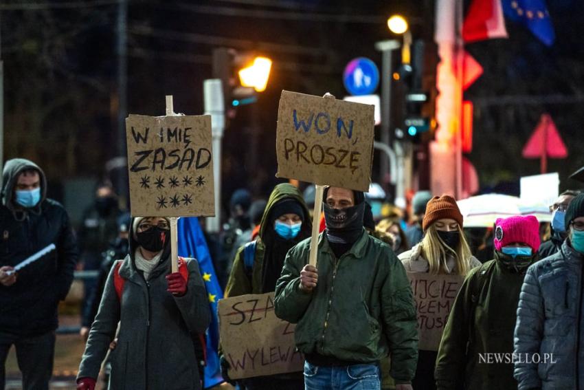 Strajk Kobiet: W imię matki, córki, siostry! - manifestacja w Gdańsku