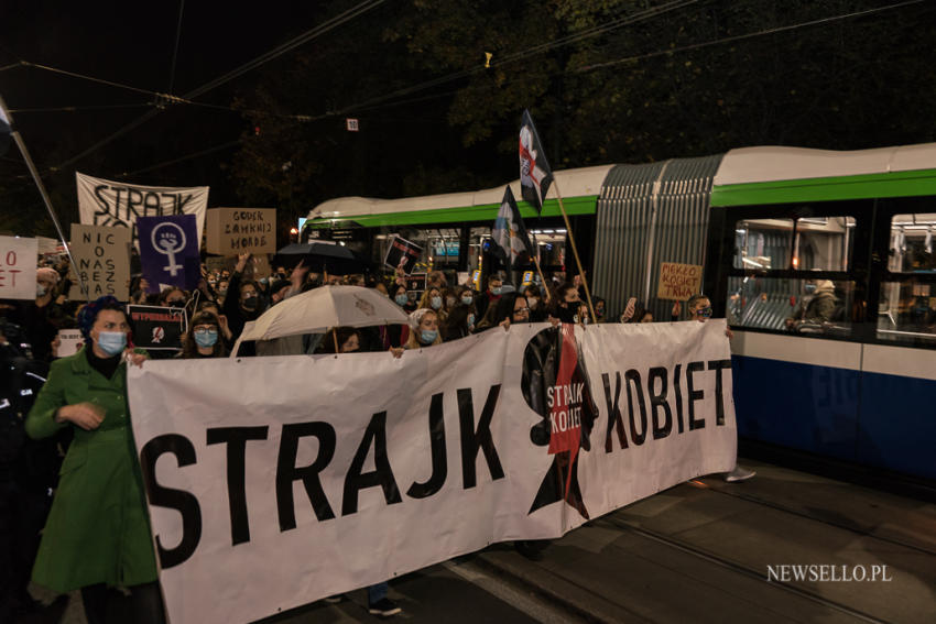 Strajk Kobiet - manifestacja w Krakowie