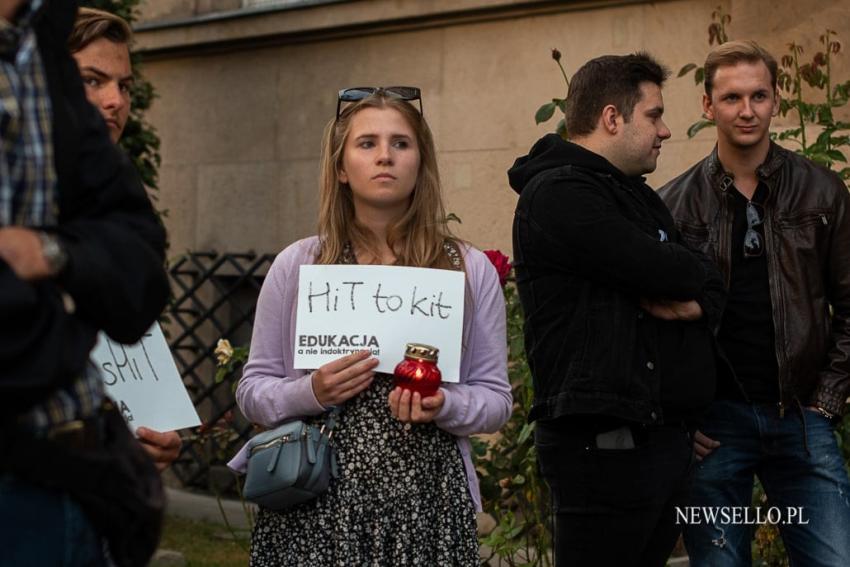 HiT happens - wielki protest przeciwko HiT-owi w szkołach