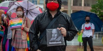 Protest przeciwko "Karcie Nienawiści" w Łodzi