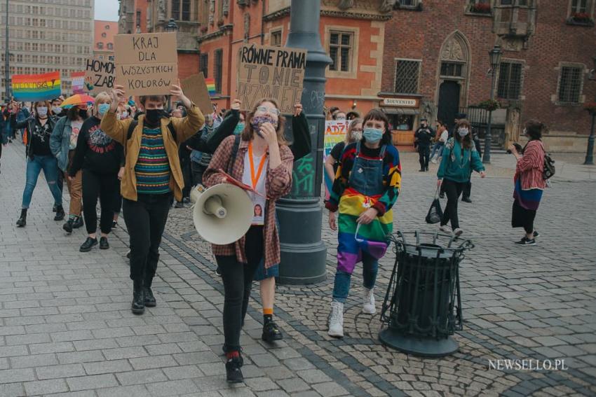 Protest przeciwko "Karcie Nienawiści" we Wrocławiu