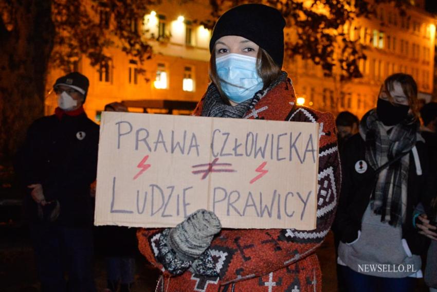 Strajk Kobiet: Wszyscy jesteśmy kobietami - manifa w Poznaniu