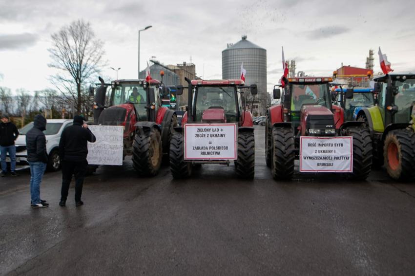 Minister Rolnictwa Michał Kołodziejczak na proteście rolników w Nysie.