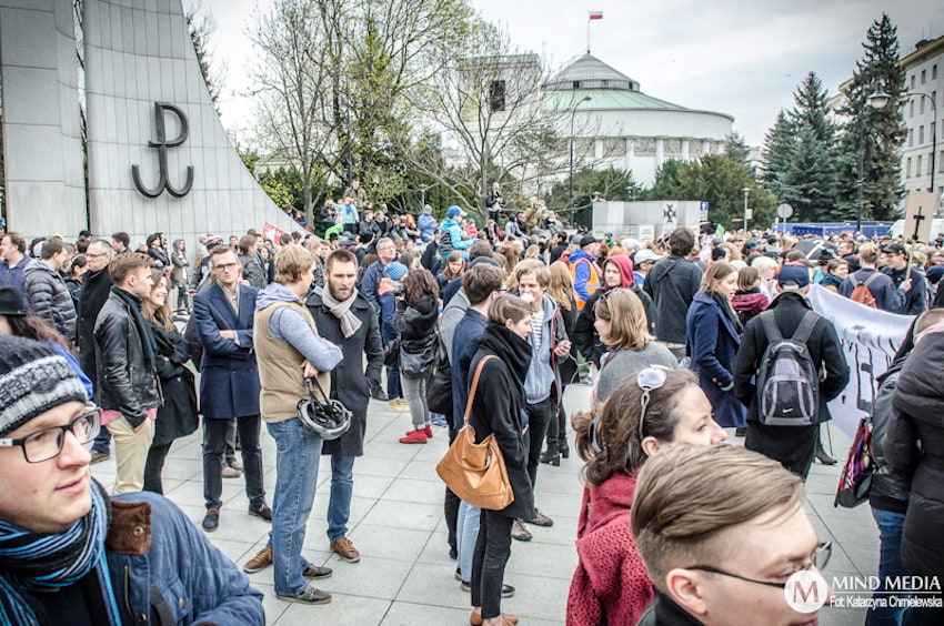 Warszawa: Demonstracja ODZYSKAC WYBOR 