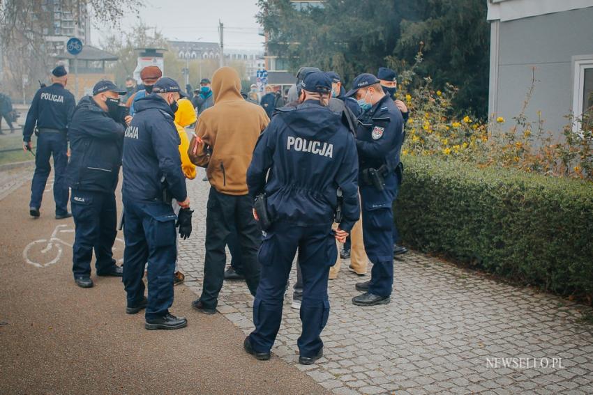 Walcz z wirusem kapitalizmu - demonstracja we Wrocławiu