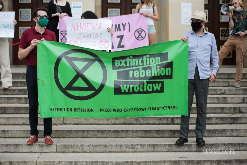 Protest Extinction Rebellion we Wrocławiu