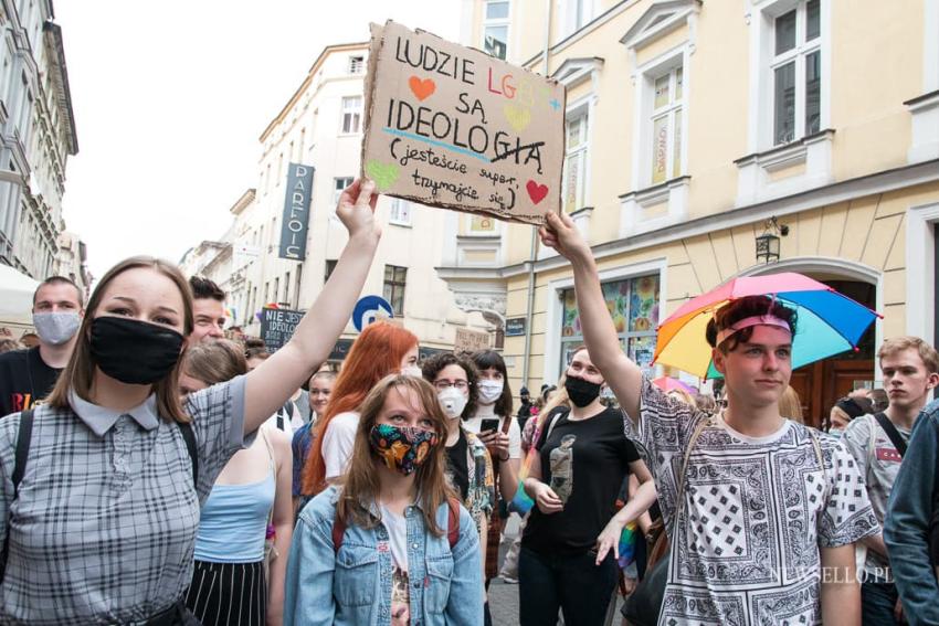 Manifa w Poznaniu: Jestem człowiekiem, nie ideologią