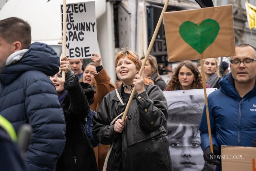 Stop torturom na granicy - manifestacja w Warszawie