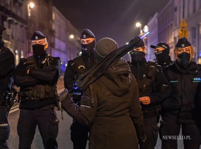 Strajk Kobiet: Blokada Sejmu - manifestacja w Warszawie