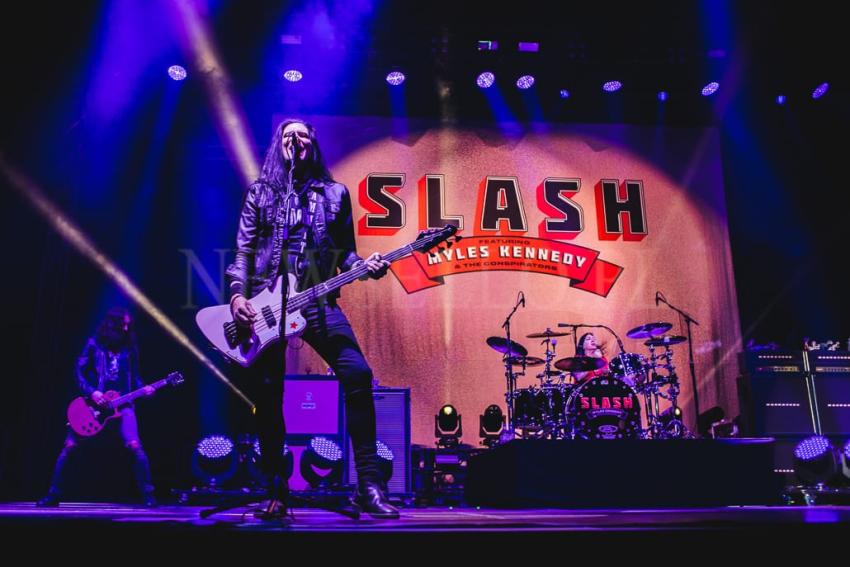 Slash feat. Myles Kennedy & The Conspirators