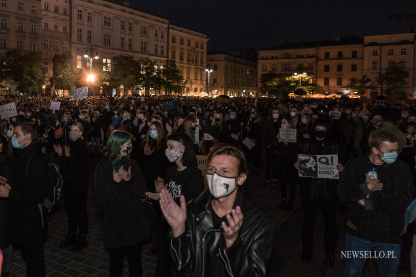 Strajk Kobiet - manifestacja w Krakowie