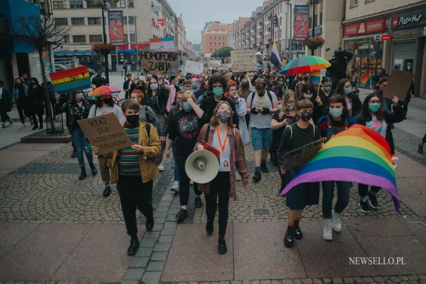 Protest przeciwko "Karcie Nienawiści" we Wrocławiu