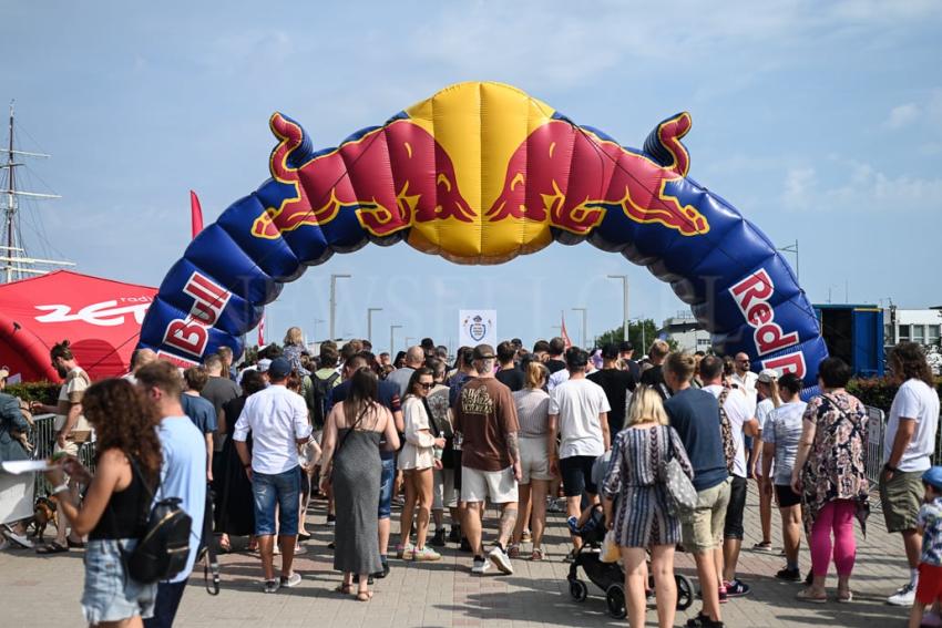 Konkurs lotów: Red Bull