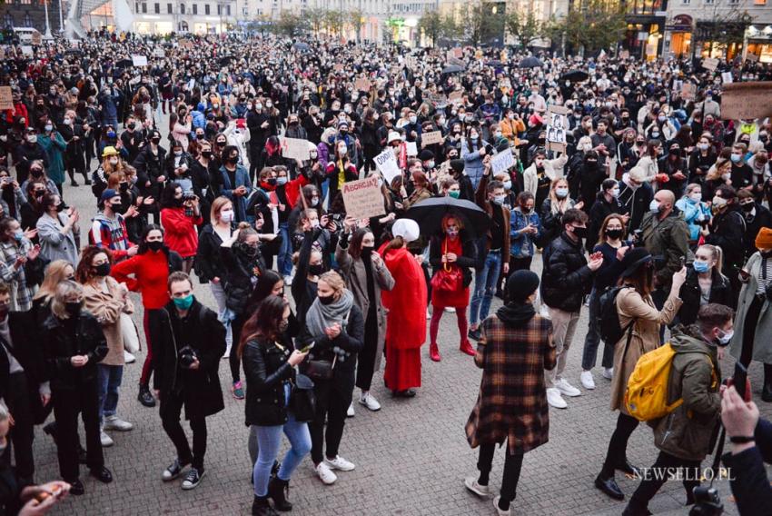 Strajk Kobiet - manifestacja w Poznaniu