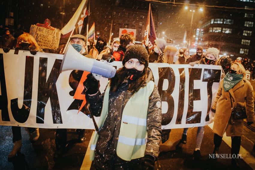 Strajk Kobiet 2021: NIE dla pseudo wyroku - manifestacja we Wrocławiu