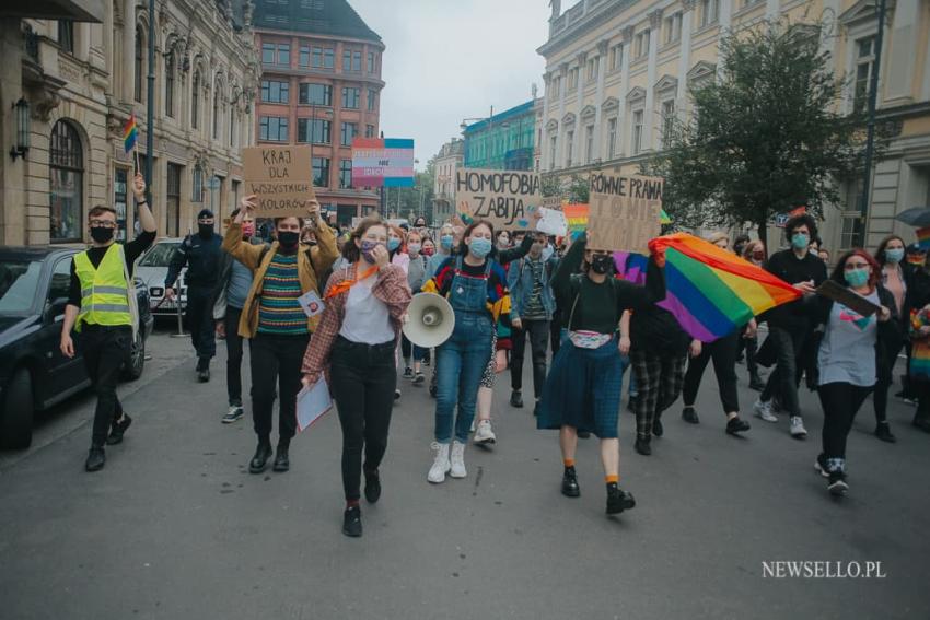 Protest przeciwko "Karcie Nienawiści" we Wrocławiu