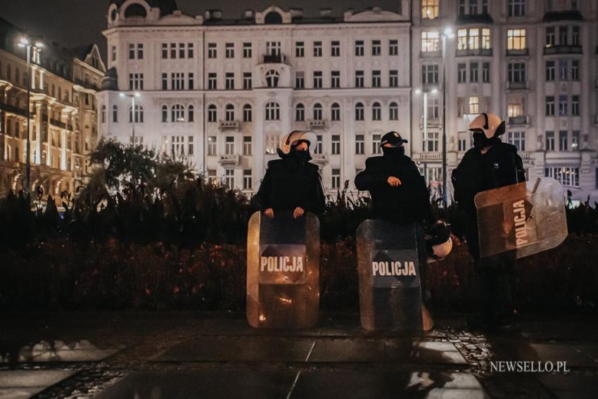 Strajk Kobiet: Usłyszcie Nas! MAMY DOŚĆ!