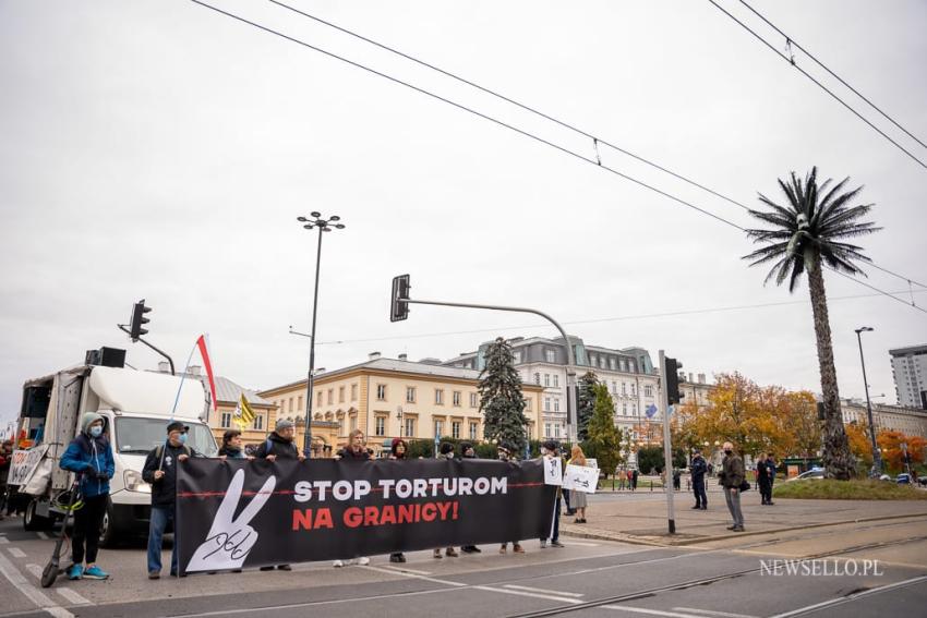 Stop torturom na granicy - manifestacja w Warszawie