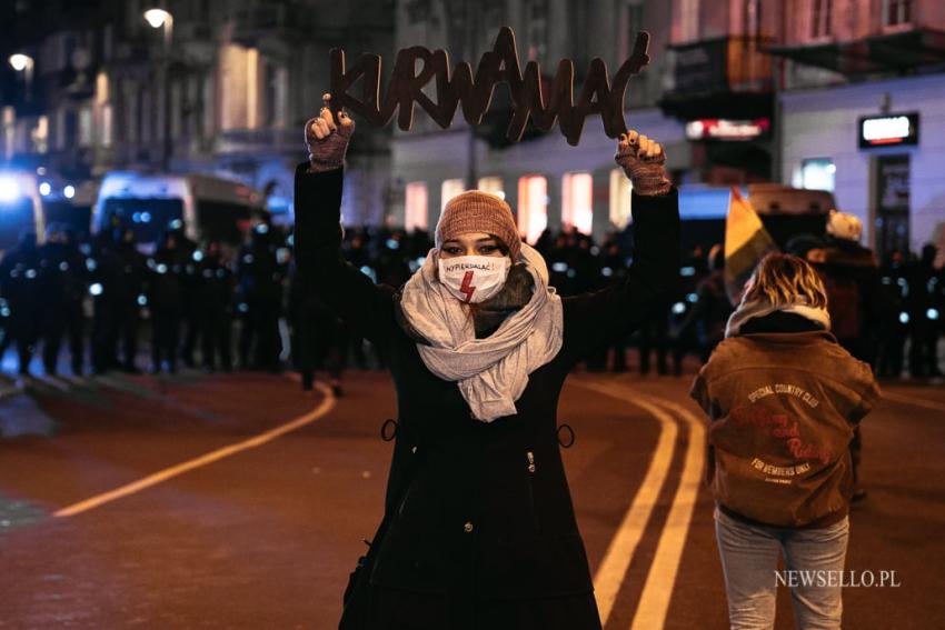 Strajk Kobiet 2021: Czas próby - manifestacja w Warszawie