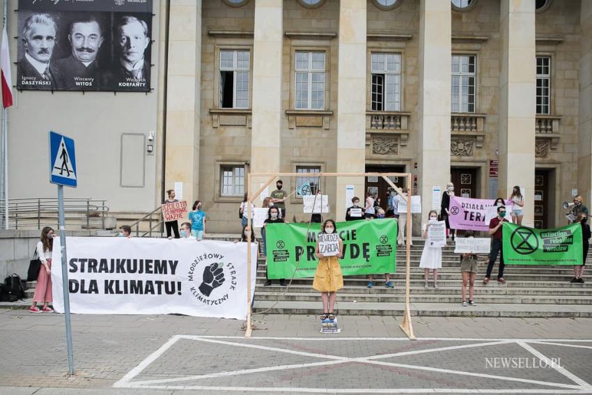 Protest Extinction Rebellion we Wrocławiu