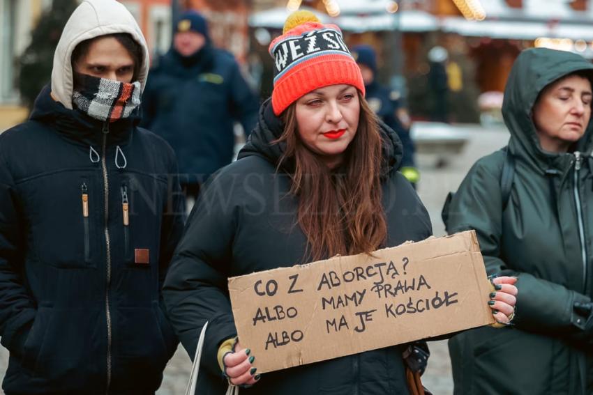 Ostatni dzwonek - dostępna aborcja teraz