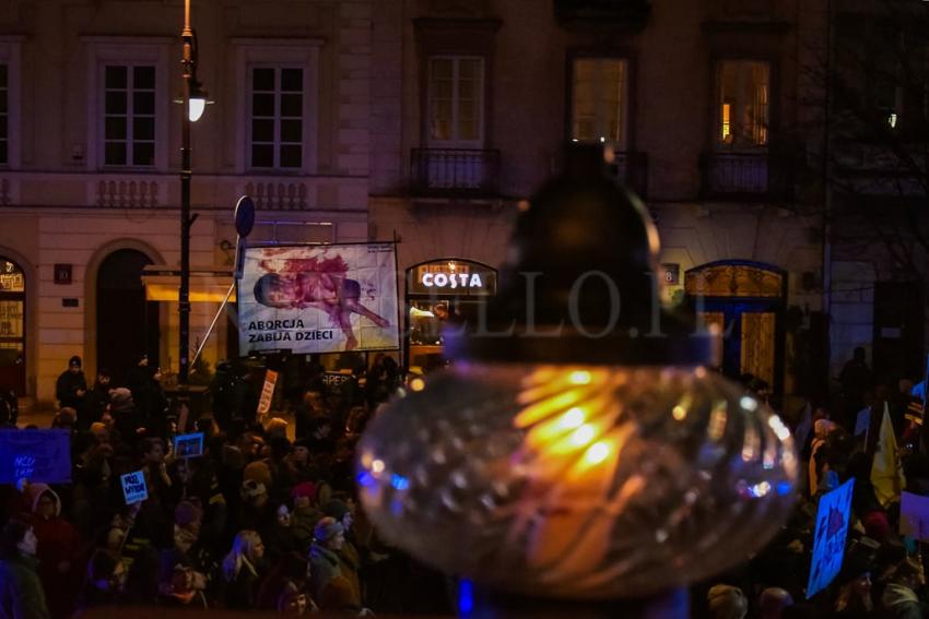 Strajk Kobiet protestował w Warszawie