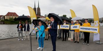 Róża Thun i Szymon Hołownia na spotkaniu wyborczym z mieszkańcami Wrocławia