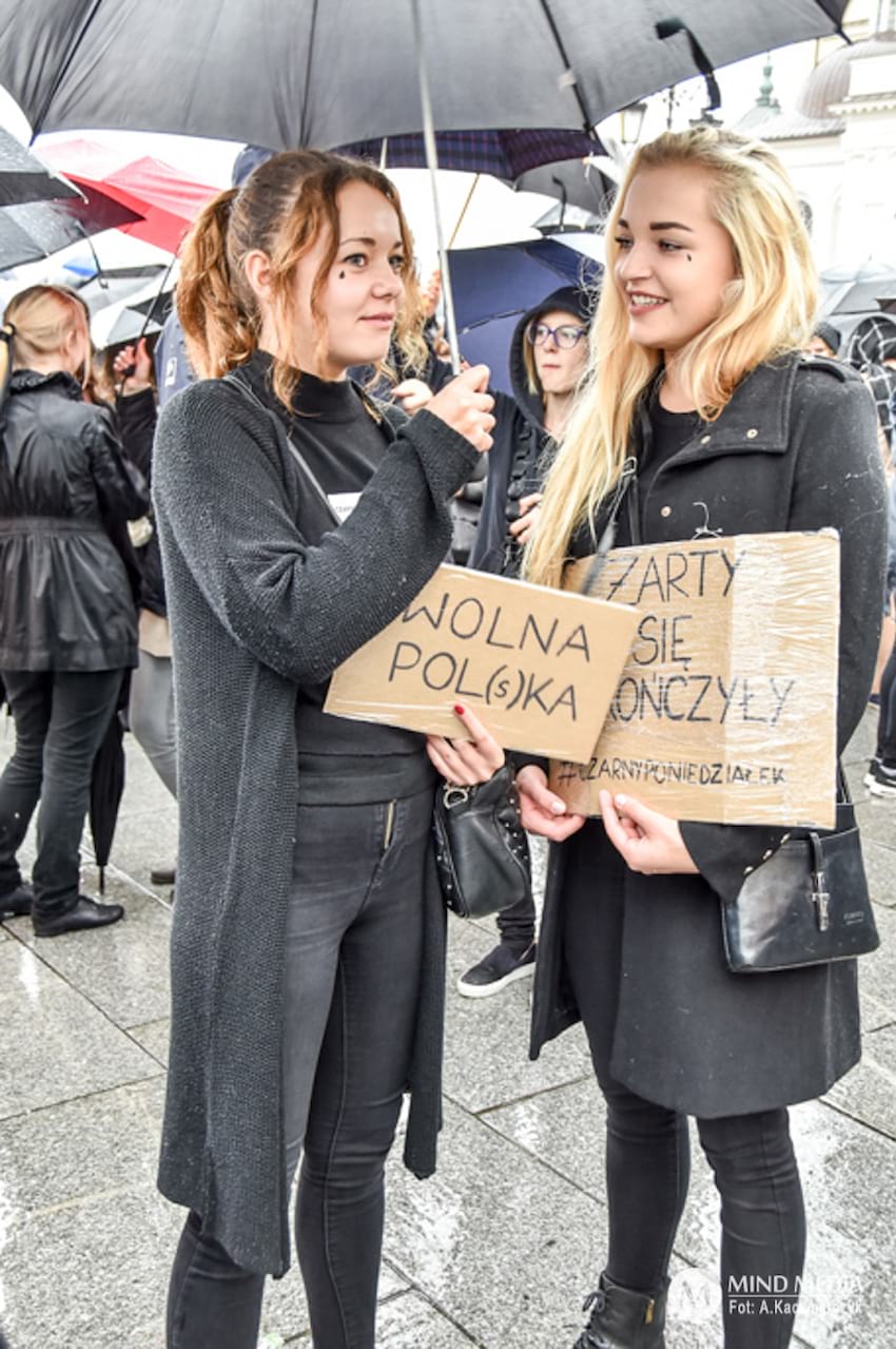 Czarny Poniedziałek w Warszawie