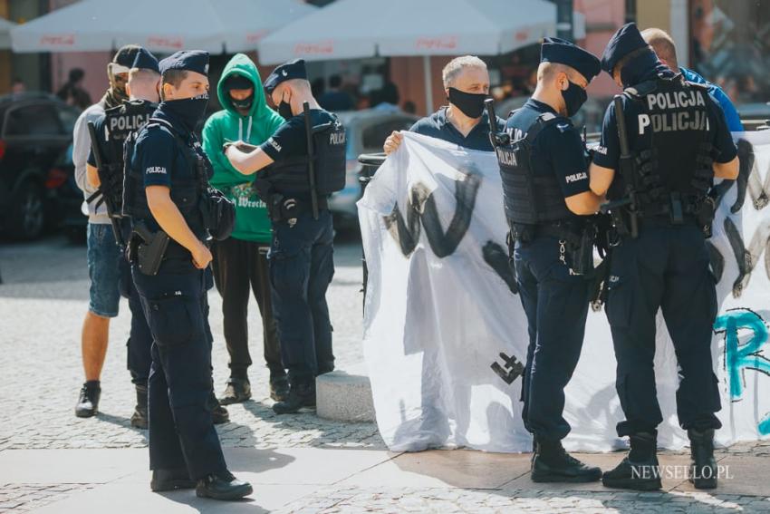 Stop przemocy wobec osób LGBTQIA+ - manifestacja we Wrocławiu