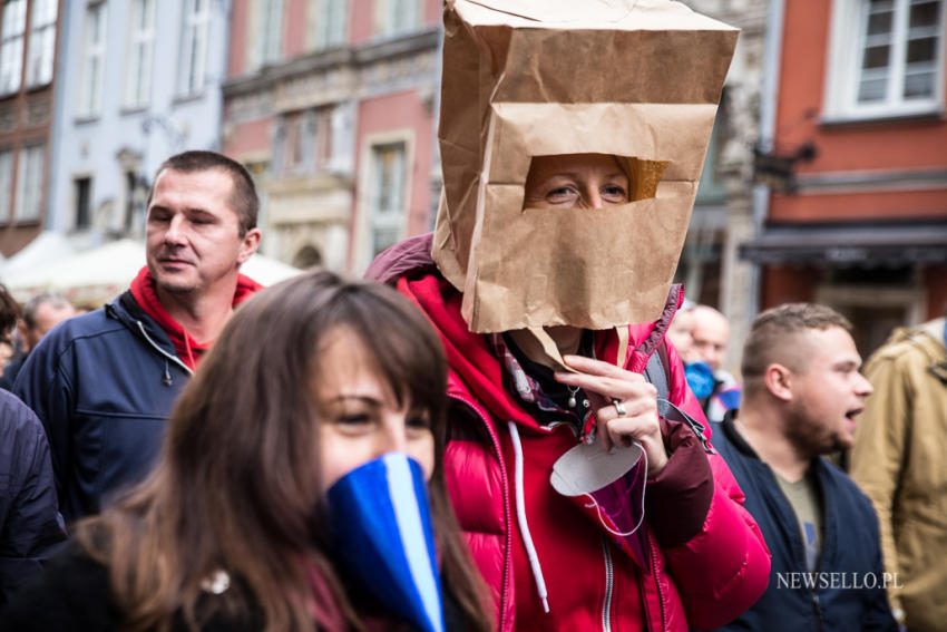 Manifestacja antycovidowców w Gdańsku