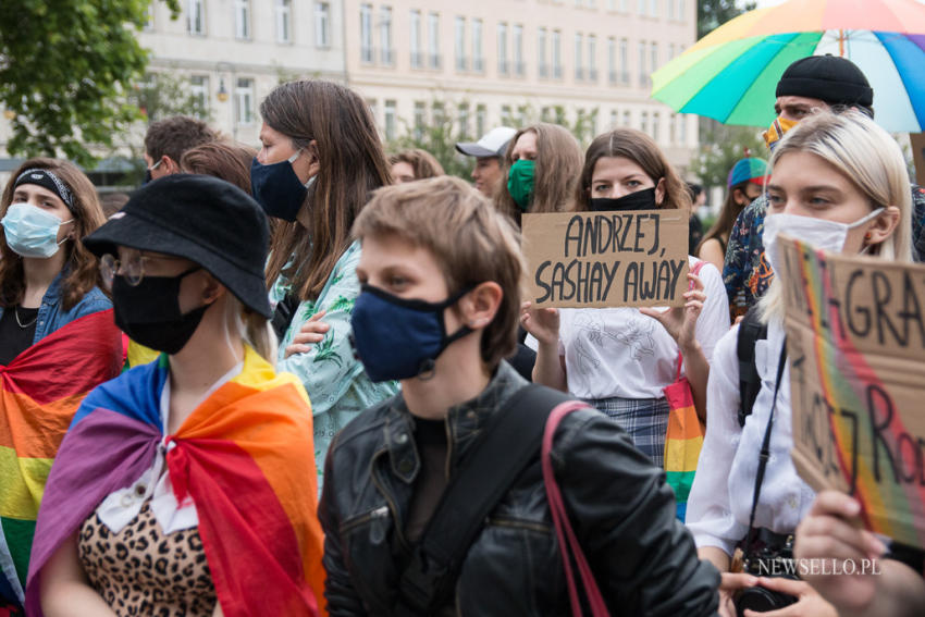 Protest przeciwko "Karcie Nienawiści" w Poznaniu