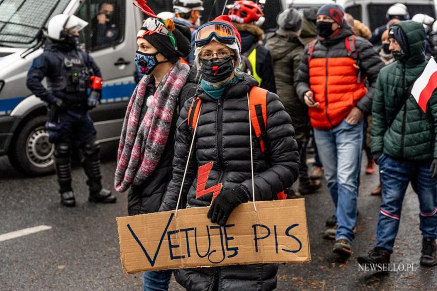 Strajk Kobiet: Idziemy po wolność. Idziemy po wszystko - manifestacja w Warszawie