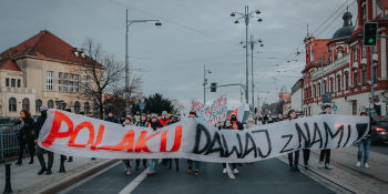 Antyszczepionkowcy - protest we Wrocławiu