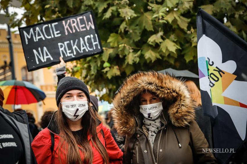 Rewolucja jest kobietą - manifestacja we Wrocławiu