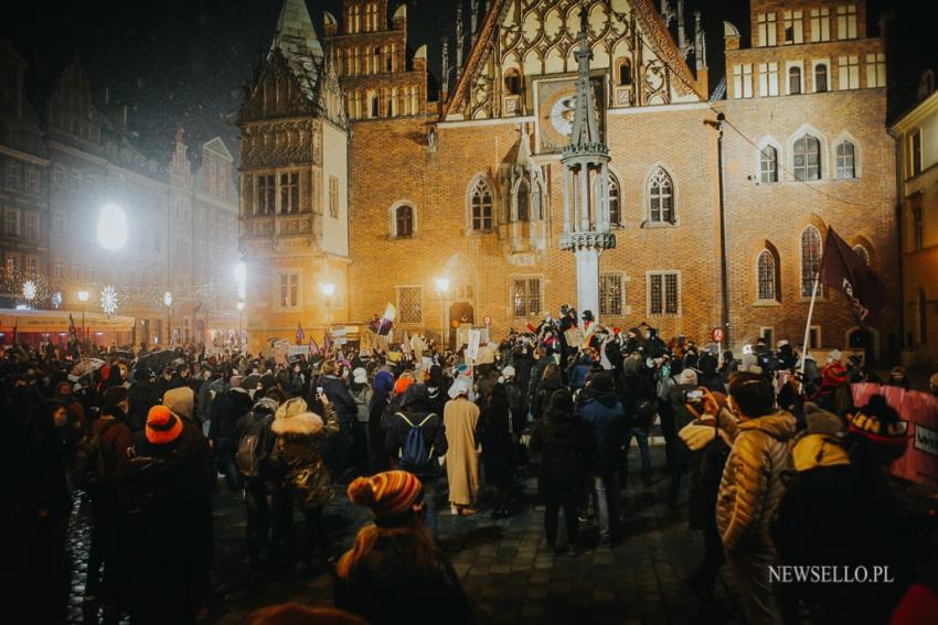 Strajk Kobiet 2021: NIE dla pseudo wyroku - manifestacja we Wrocławiu