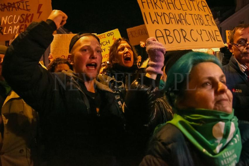 Strajk Kobiet protestował w Warszawie