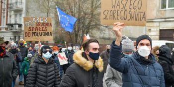 Strajk Kobiet: Solidarne przeciw przemocy władzy - manifestacje w Łodzi