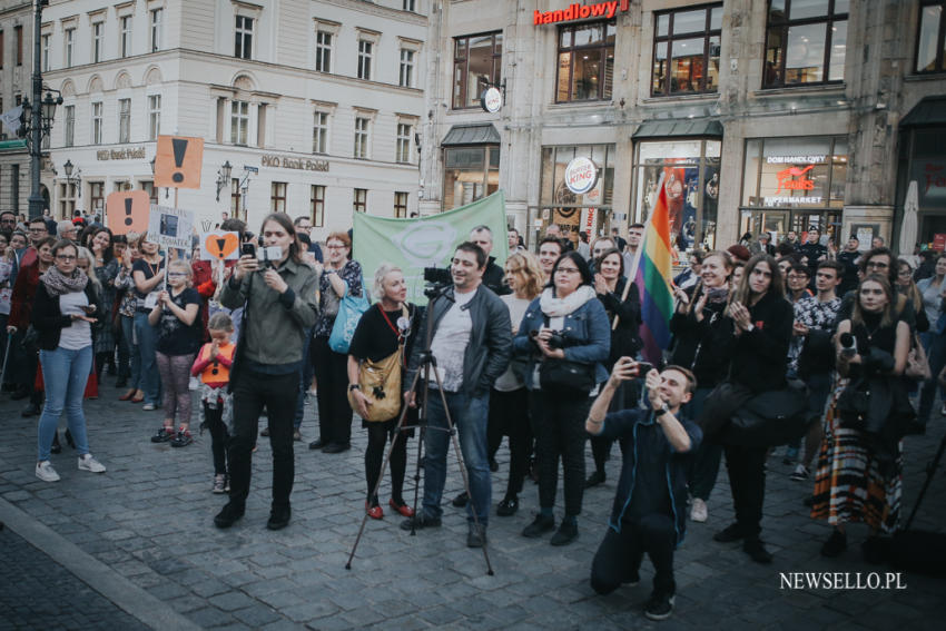 MEN do tablicy - protest nauczycieli we Wrocławiu
