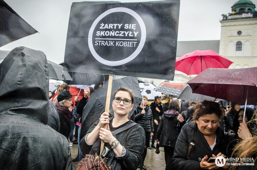 Czarny Poniedziałek w Warszawie