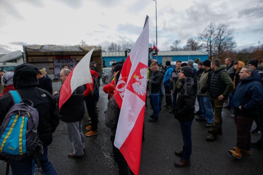 Minister Rolnictwa Michał Kołodziejczak na proteście rolników w Nysie.