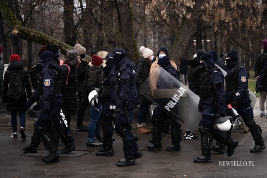 Strajk Kobiet: Idziemy po wolność. Idziemy po wszystko - manifestacja w Warszawie