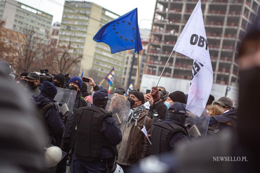 Strajk Kobiet: Idziemy po wolność. Idziemy po wszystko - manifestacja w Warszawie