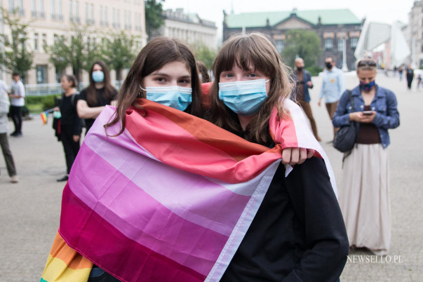 Protest przeciwko "Karcie Nienawiści" w Poznaniu