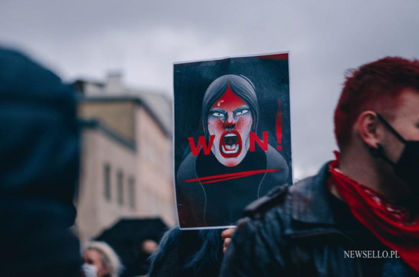 Strajk Kobiet: W imię matki, córki, siostry! - manifestacja w Gdańsku