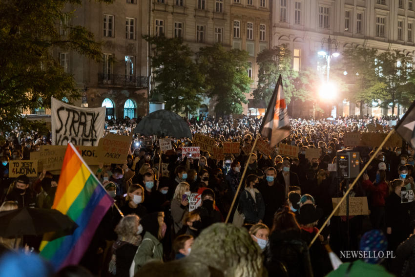 Strajk Kobiet - manifestacja w Krakowie