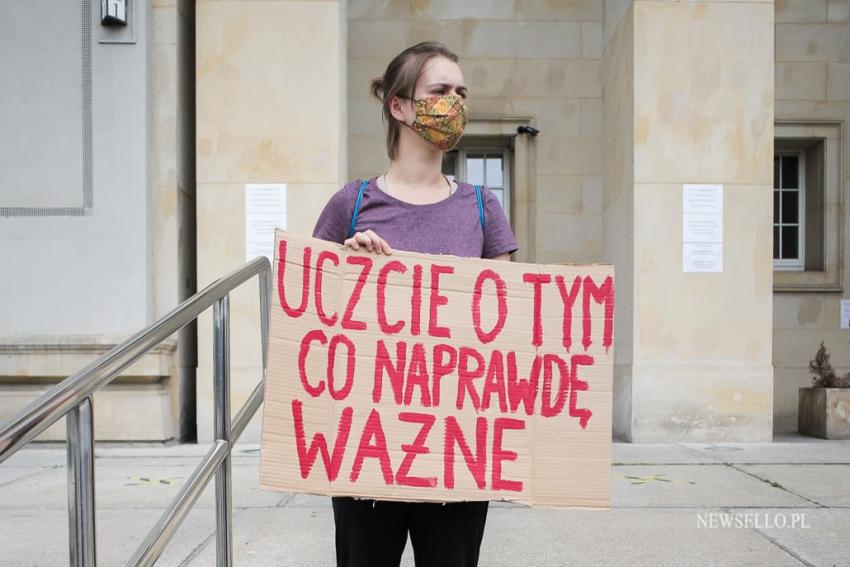 Protest Extinction Rebellion we Wrocławiu