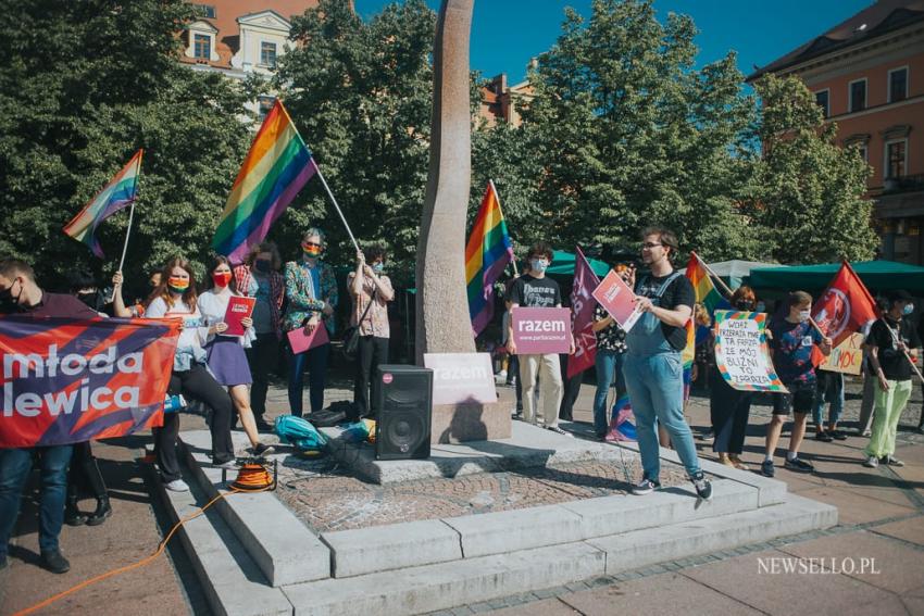 Stop przemocy wobec osób LGBTQIA+ - manifestacja we Wrocławiu