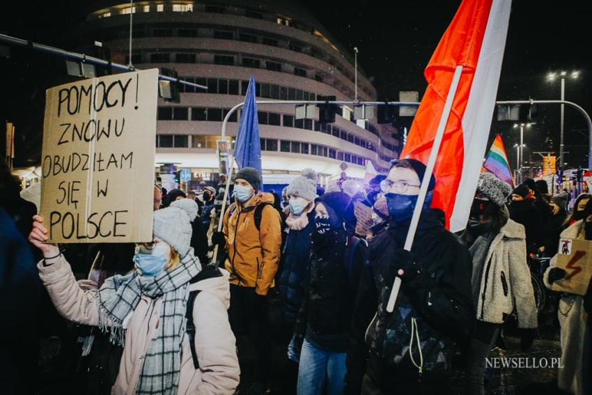 Strajk Kobiet 2021: NIE dla pseudo wyroku - manifestacja we Wrocławiu